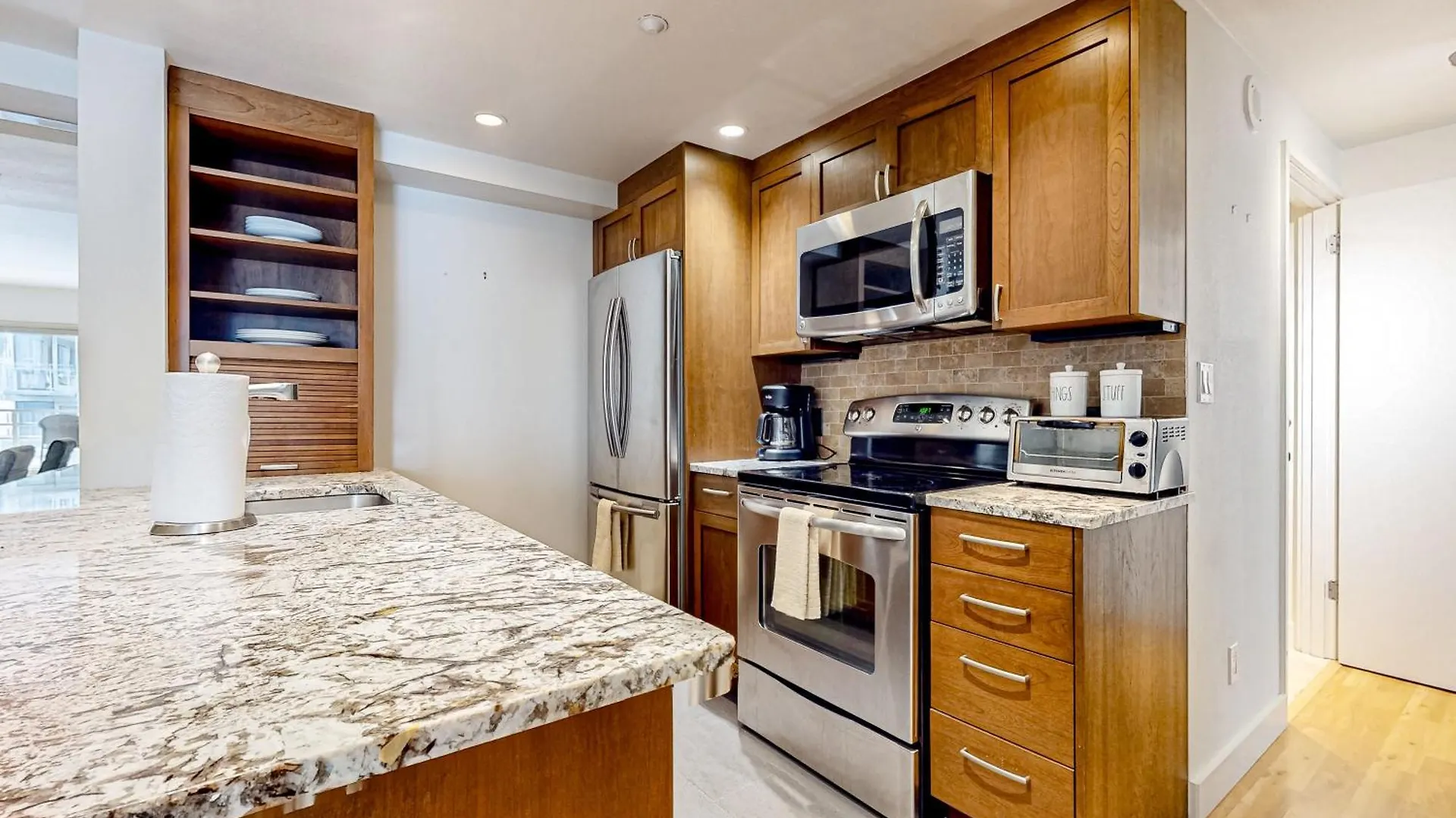 Puget Sound Place Seattle Apartment